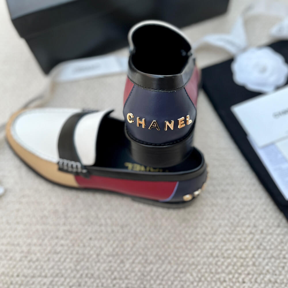 Ch*el loafer