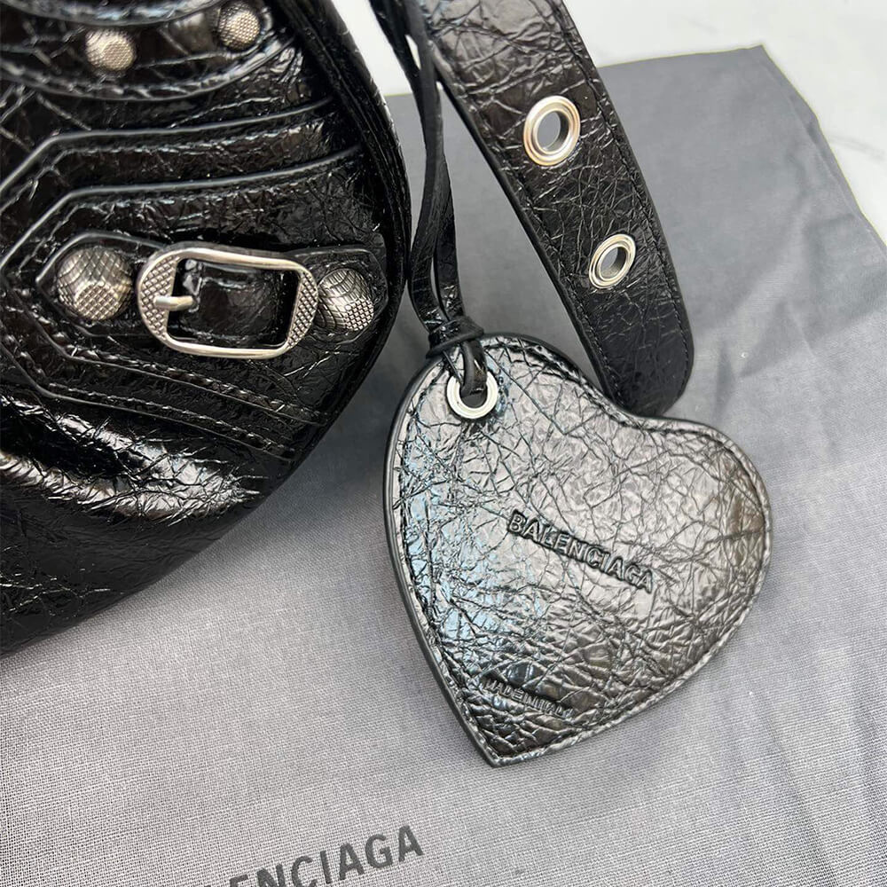 Ba*len*cia*ga women’s le cagole xs shoulder bag
