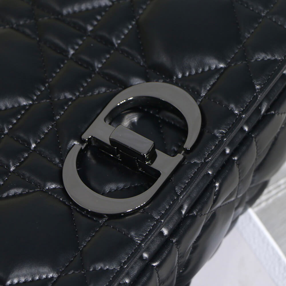 large D*or caro bag