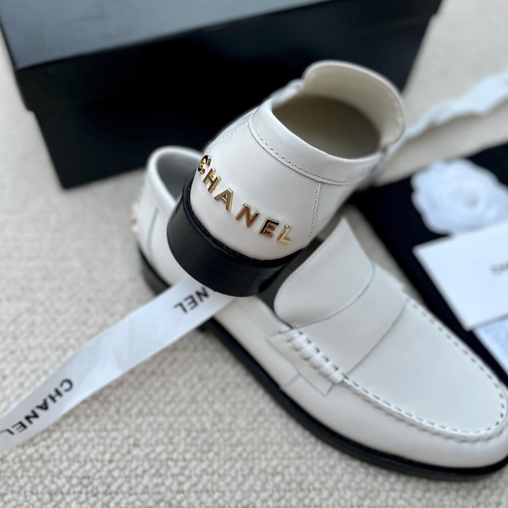 Ch*el loafer