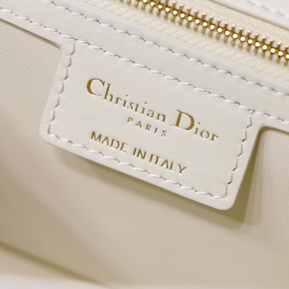 large D*or caro bag