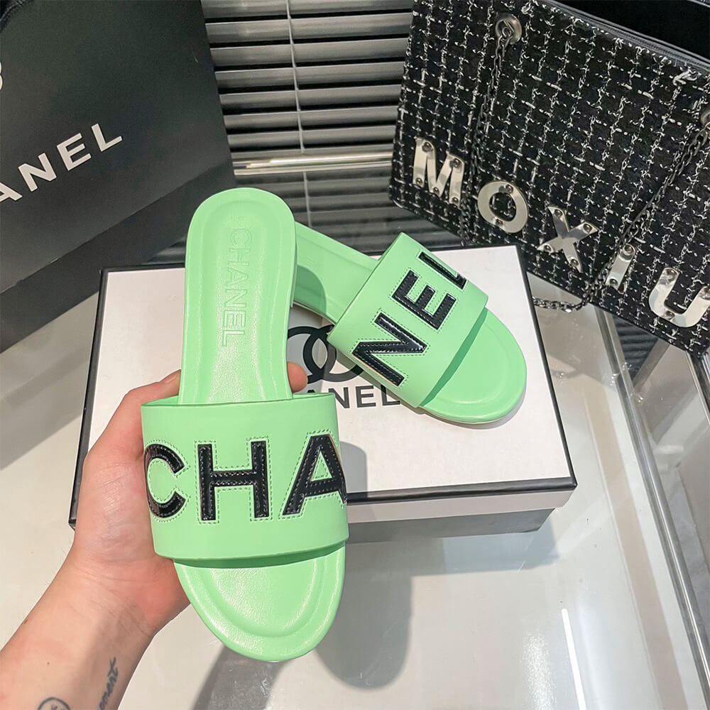Ch*el slides