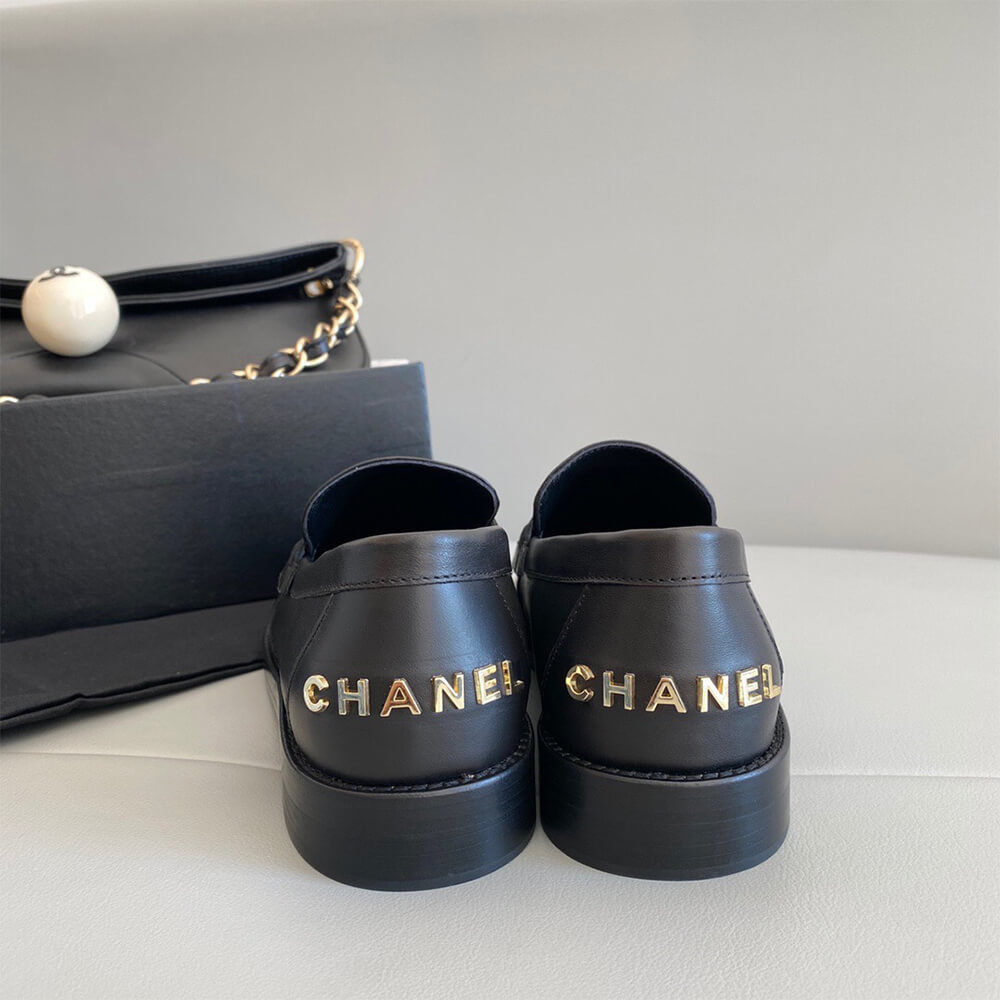 Ch*el loafer