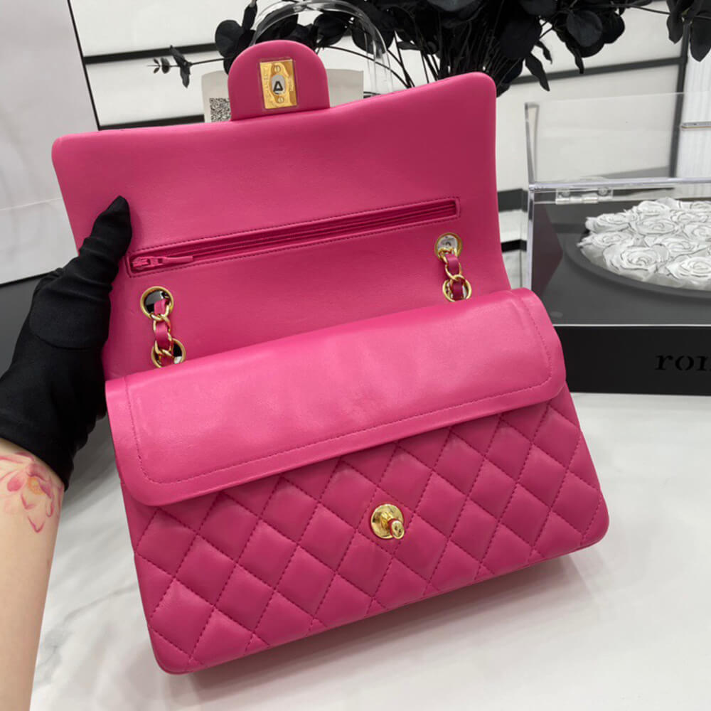 Ch*el classic flap medium