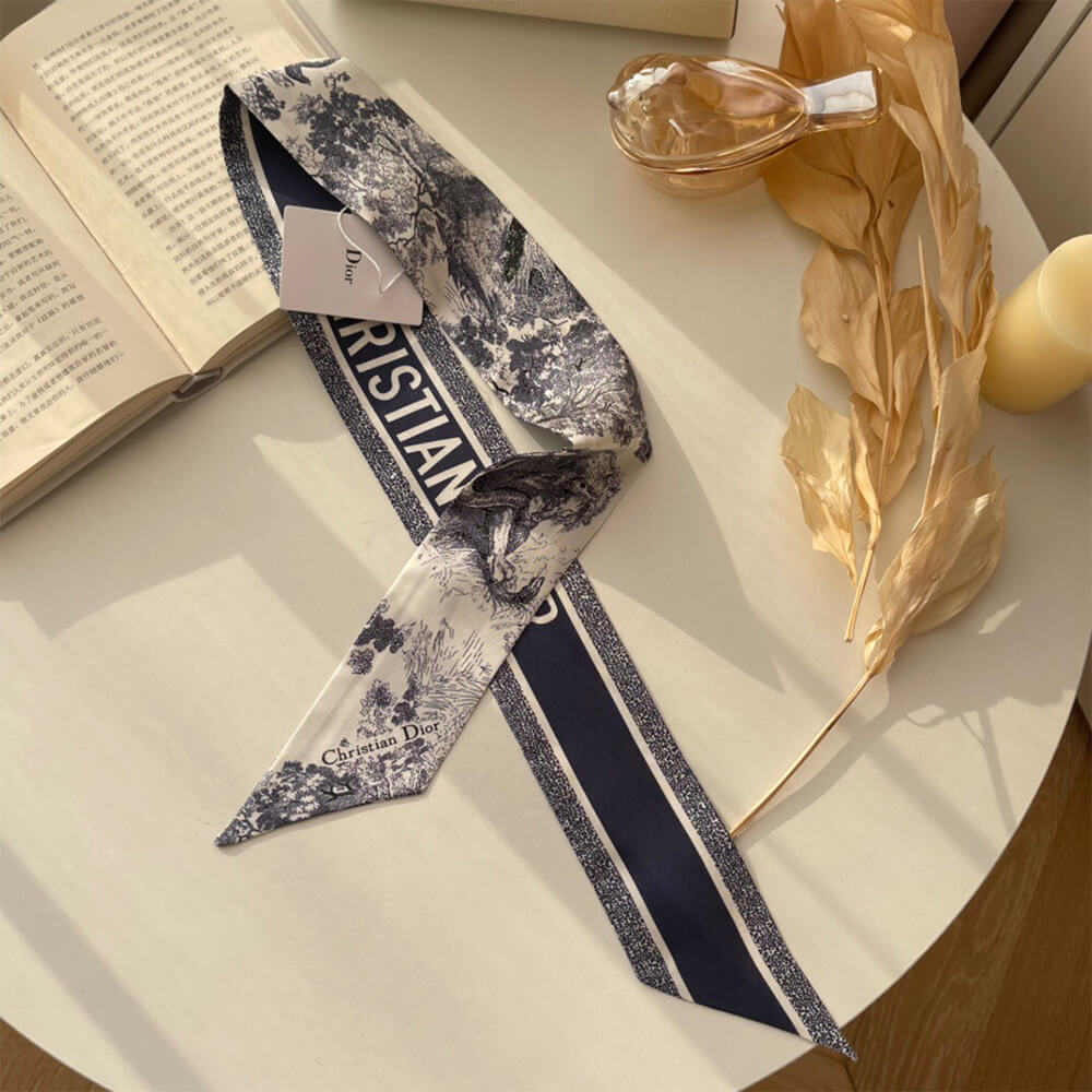 D*or mitzah scarf