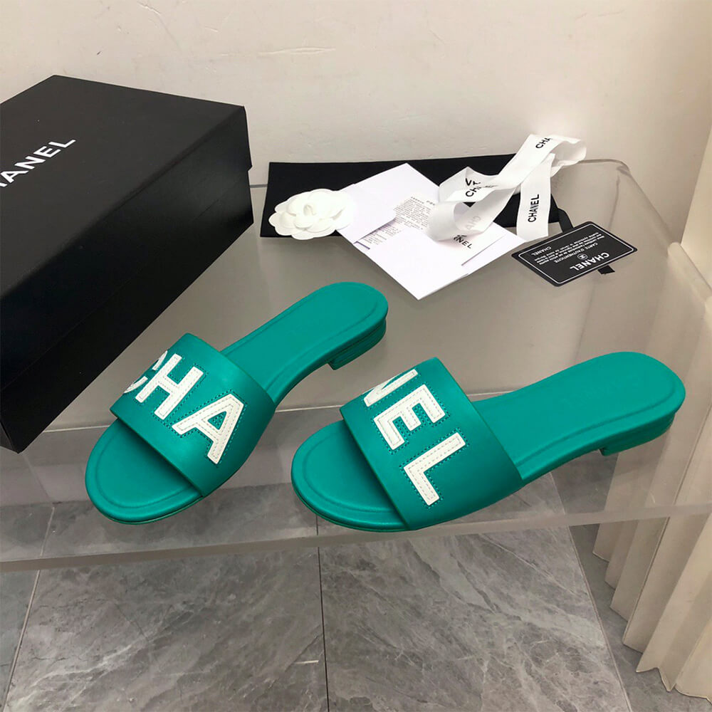 Ch*el ivory slides