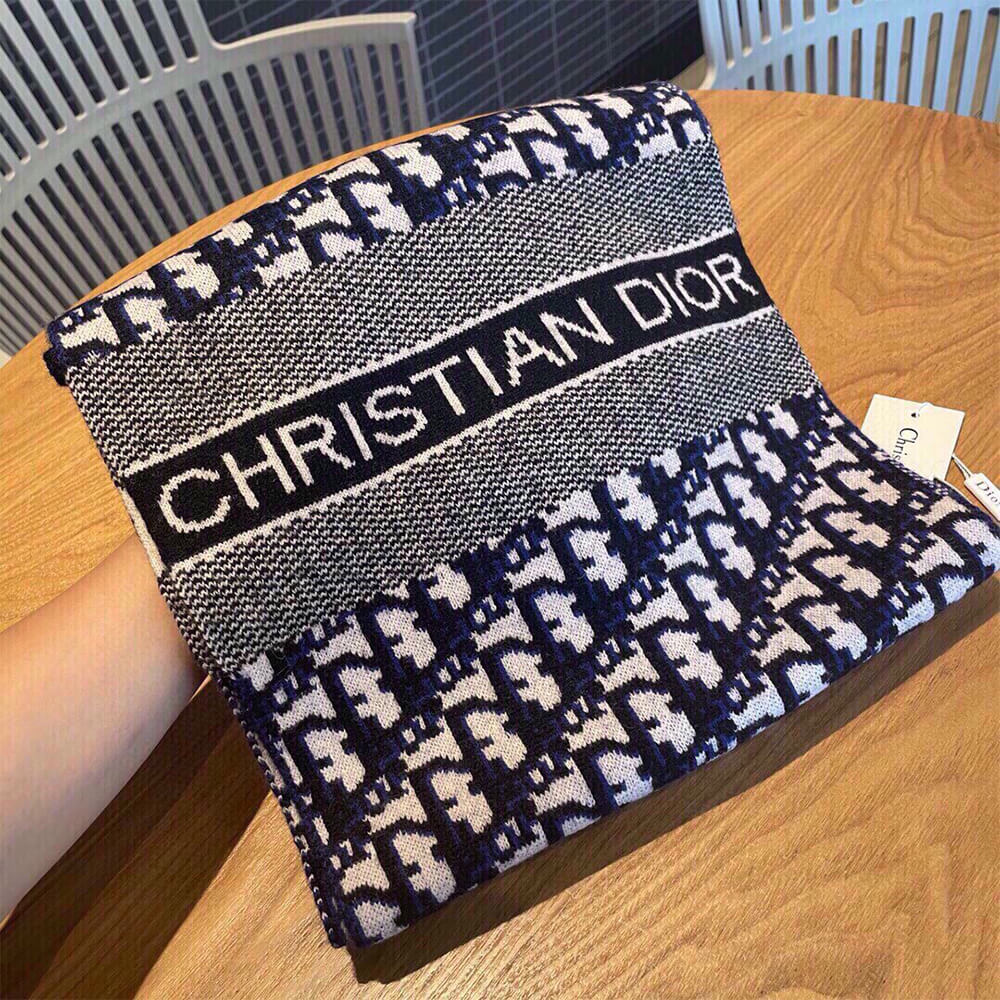 D*or oblique scarf