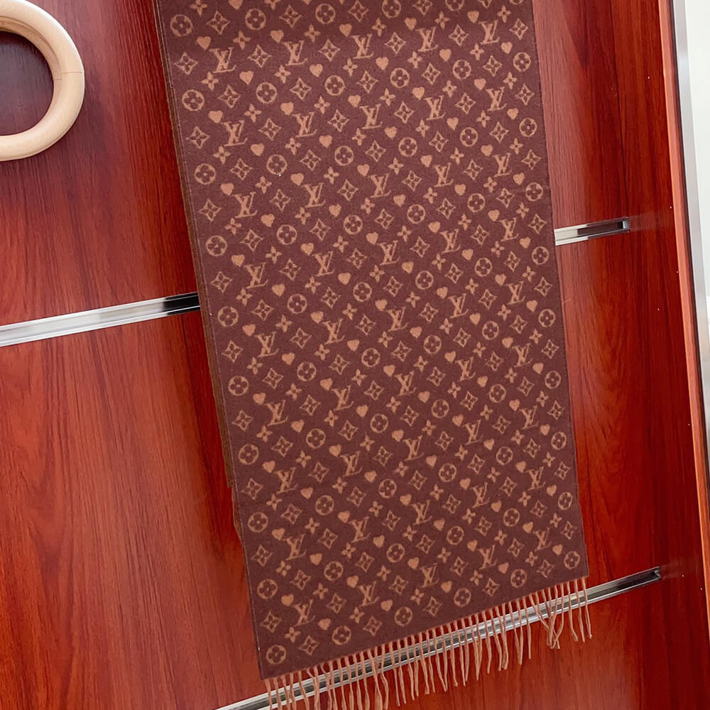 LV Game On Scarf