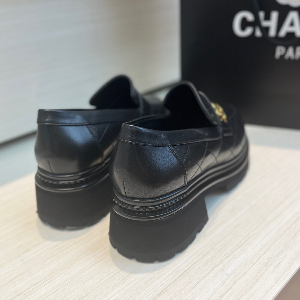 Ch*el loafer