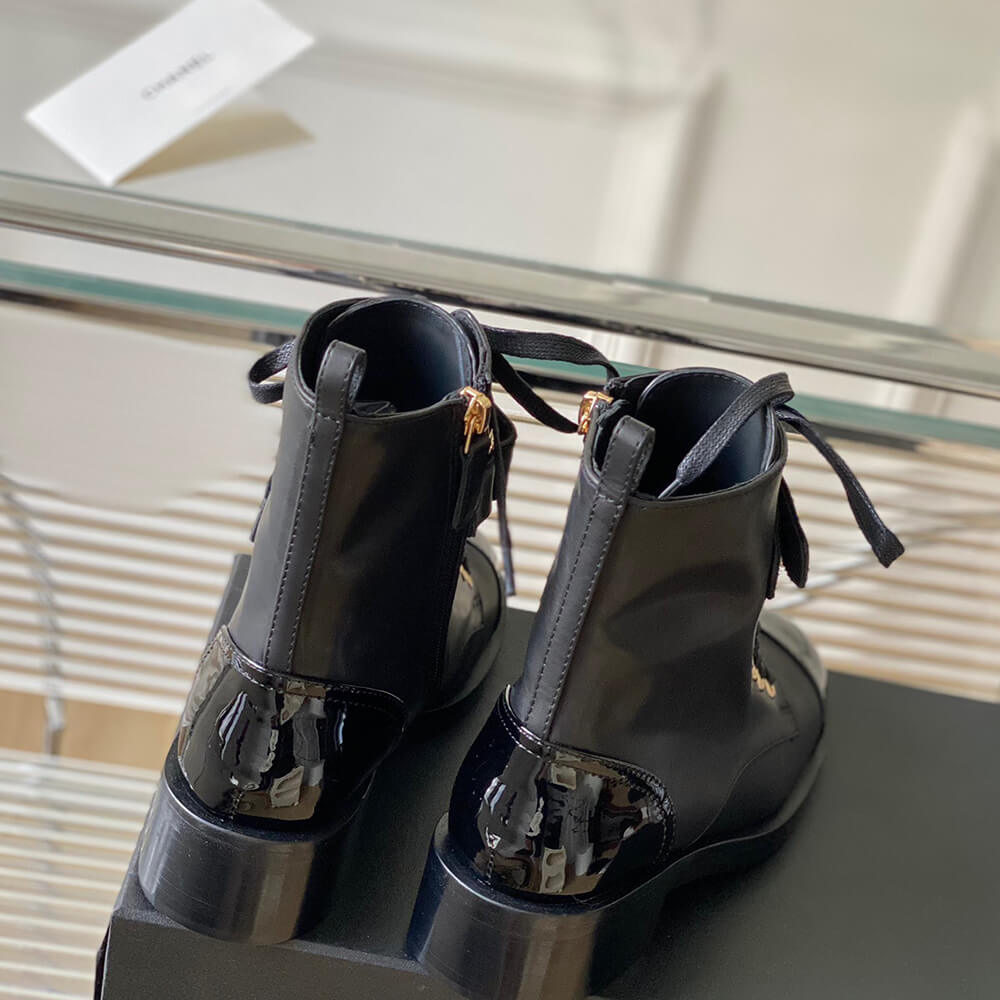 Ch*el boots