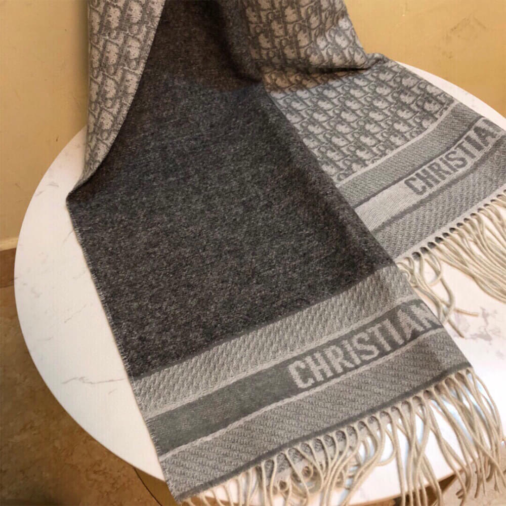 D*or oblique scarf