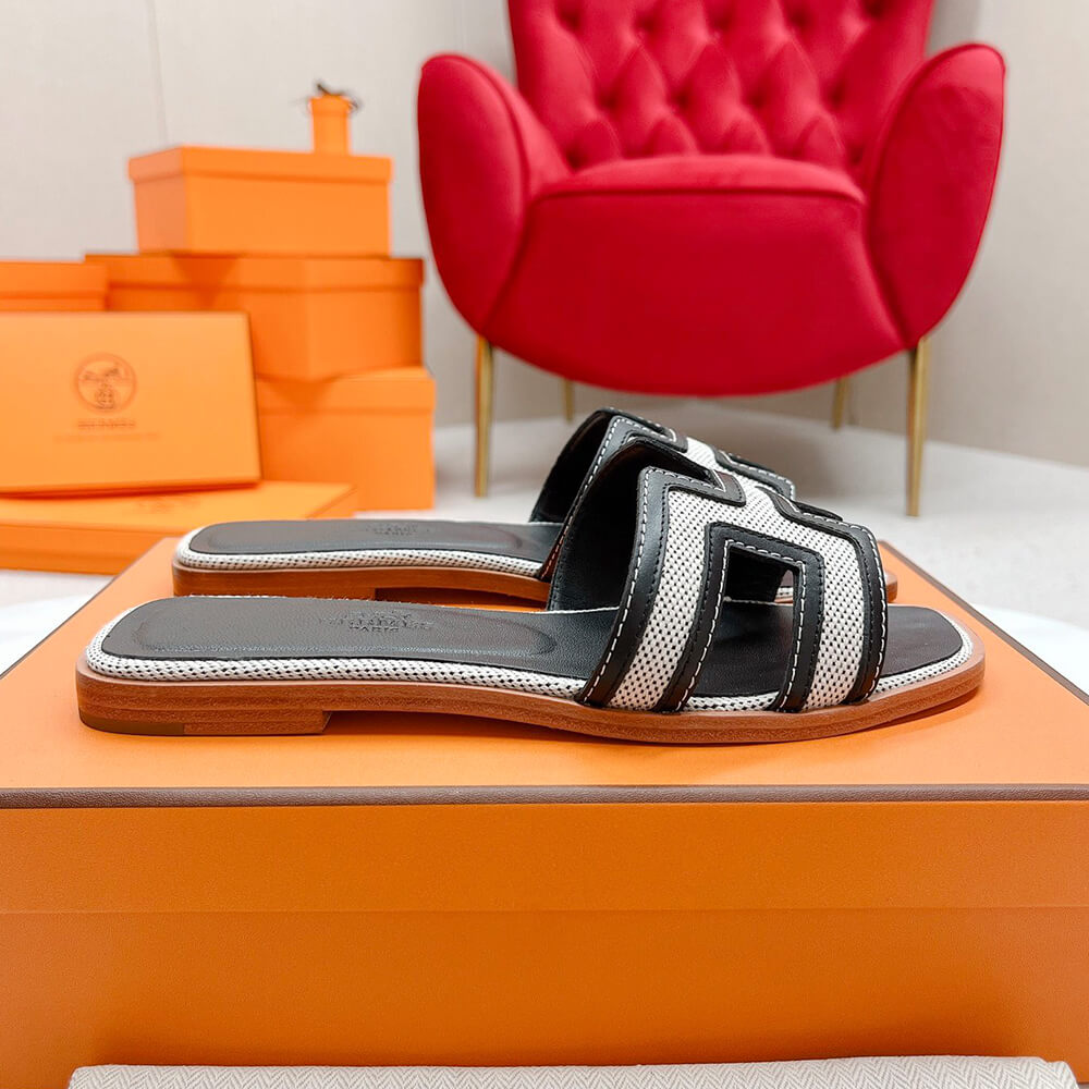 HERMÈS ORAN SANDAL