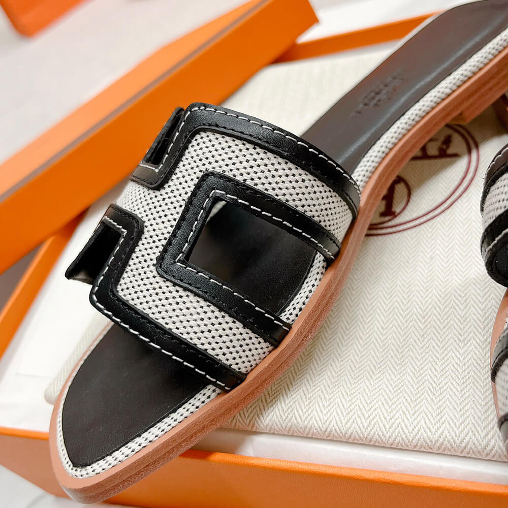 HERMÈS ORAN SANDAL