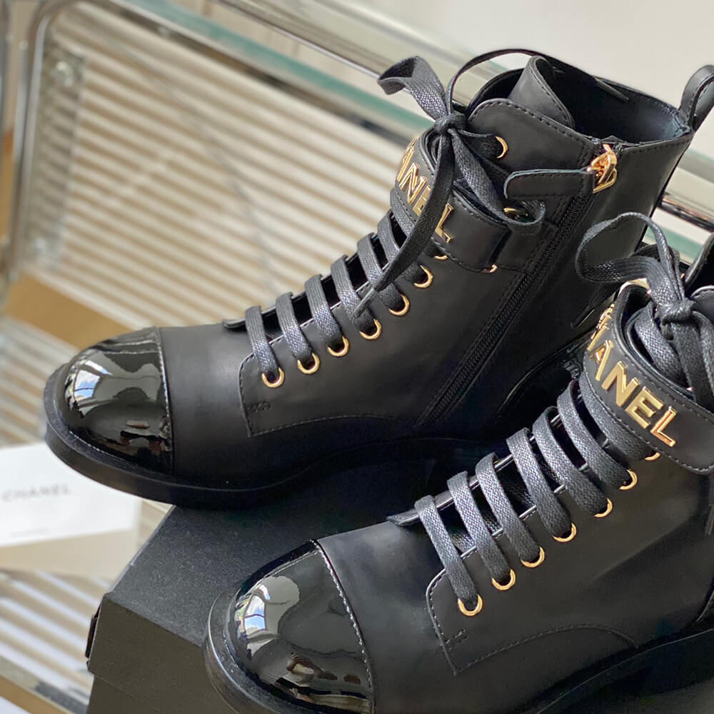 Ch*el boots