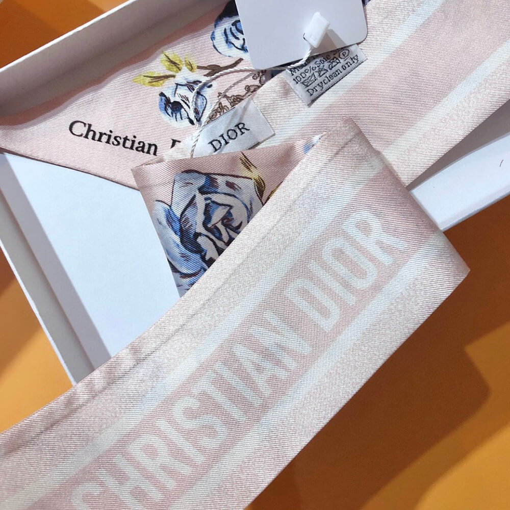 D*or d-floral mitzah scarf