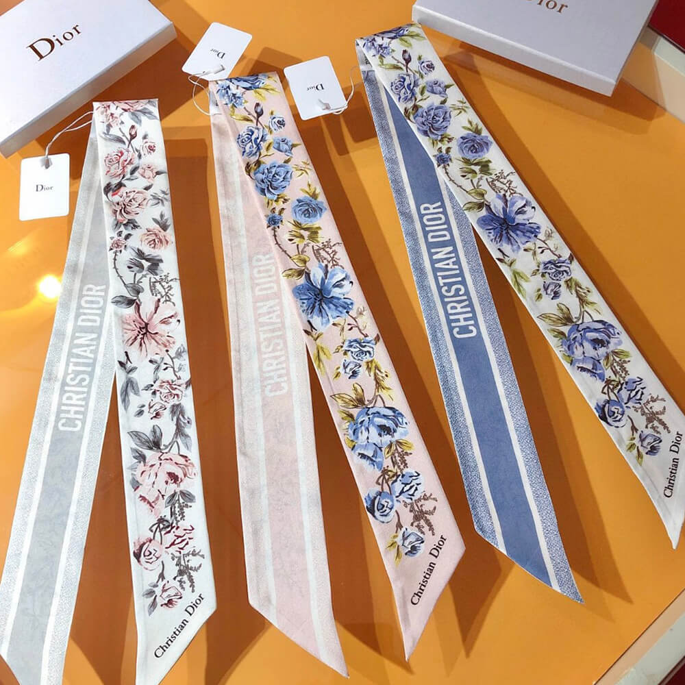 D*or d-floral mitzah scarf
