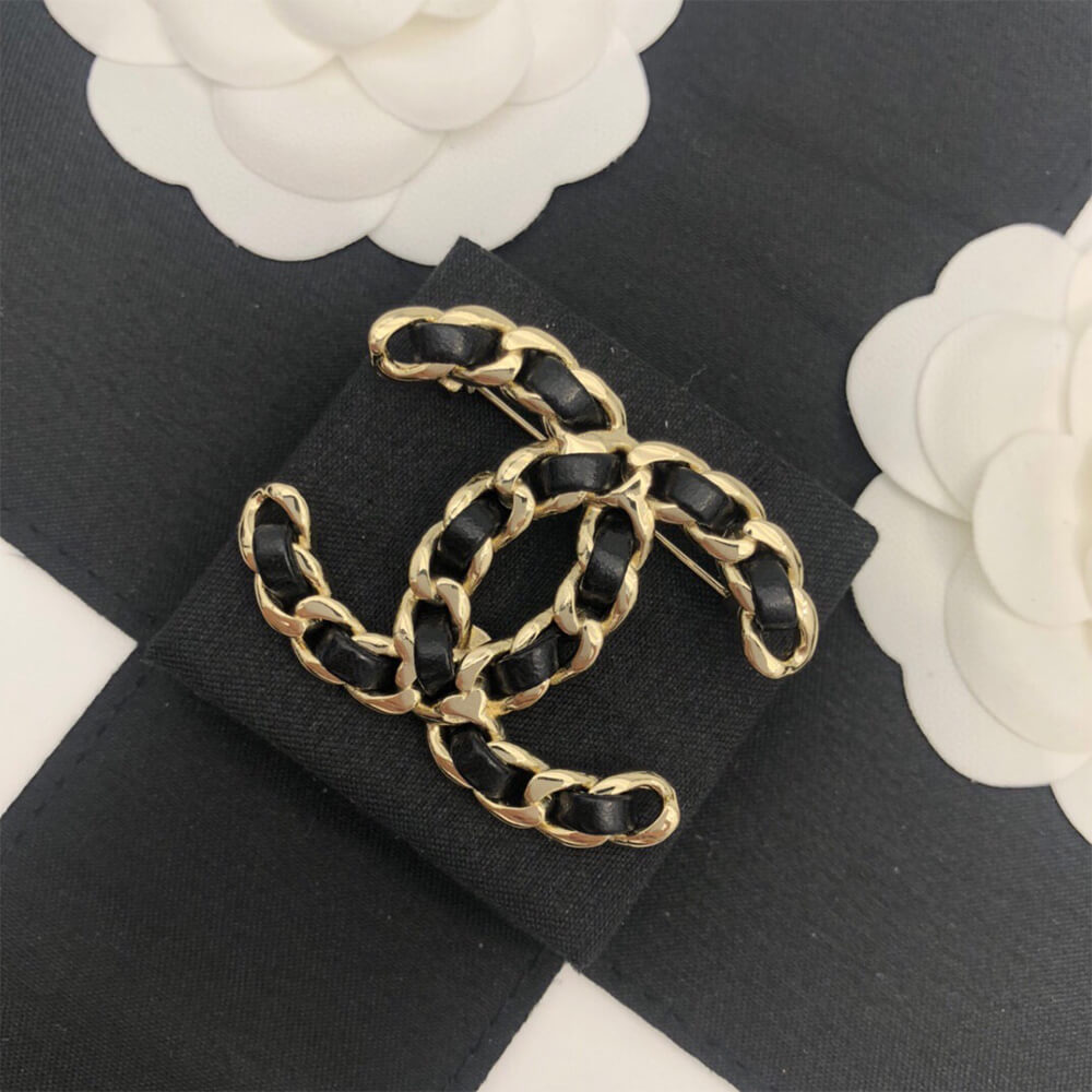 Ch*el brooch pin