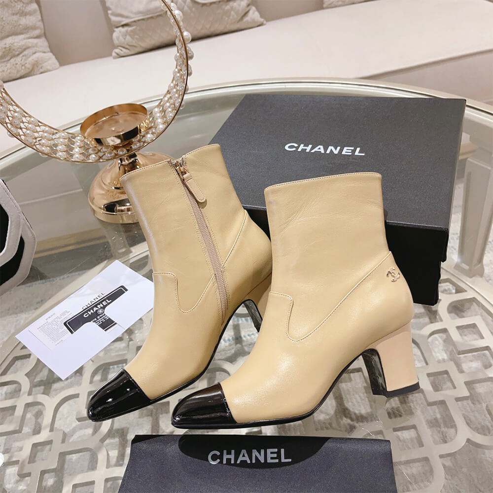 Ch*el short boots