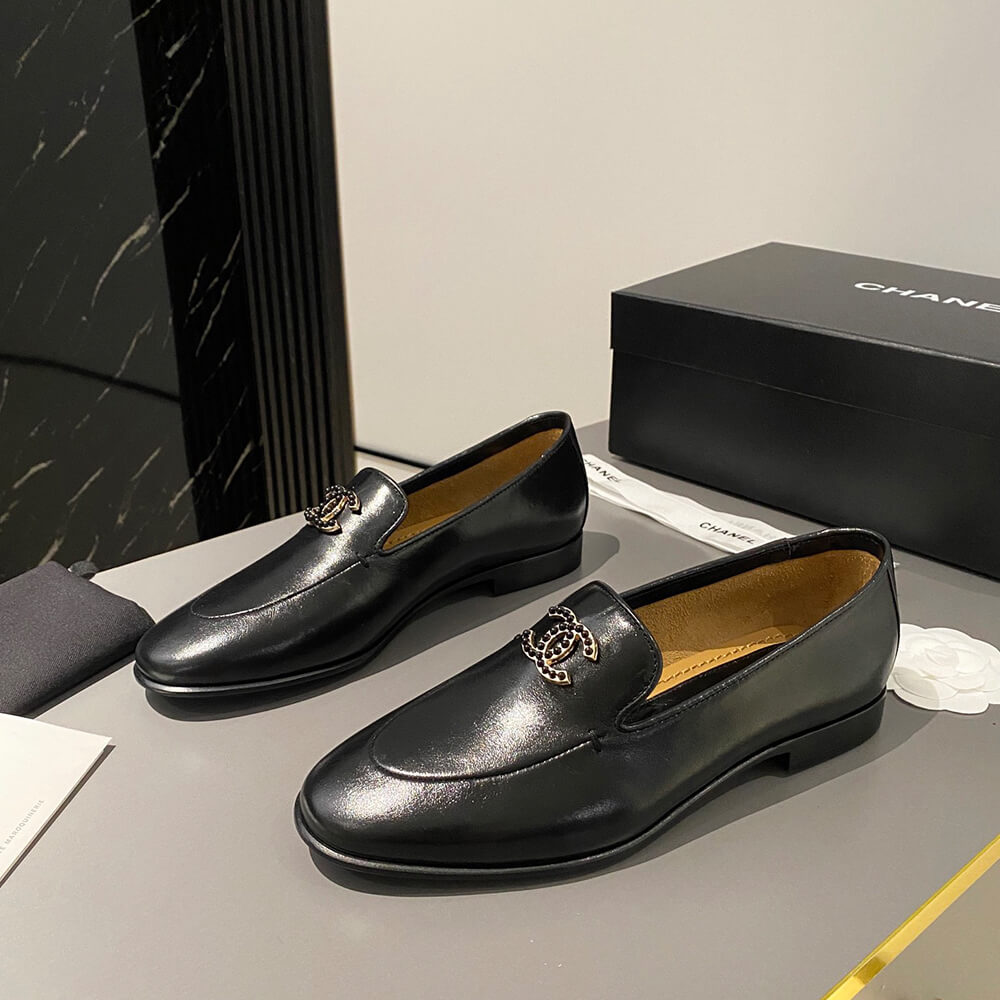 Ch*el loafer