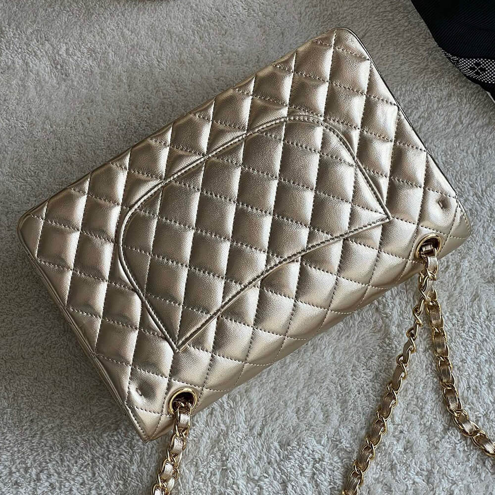 Ch*el medium classic flap