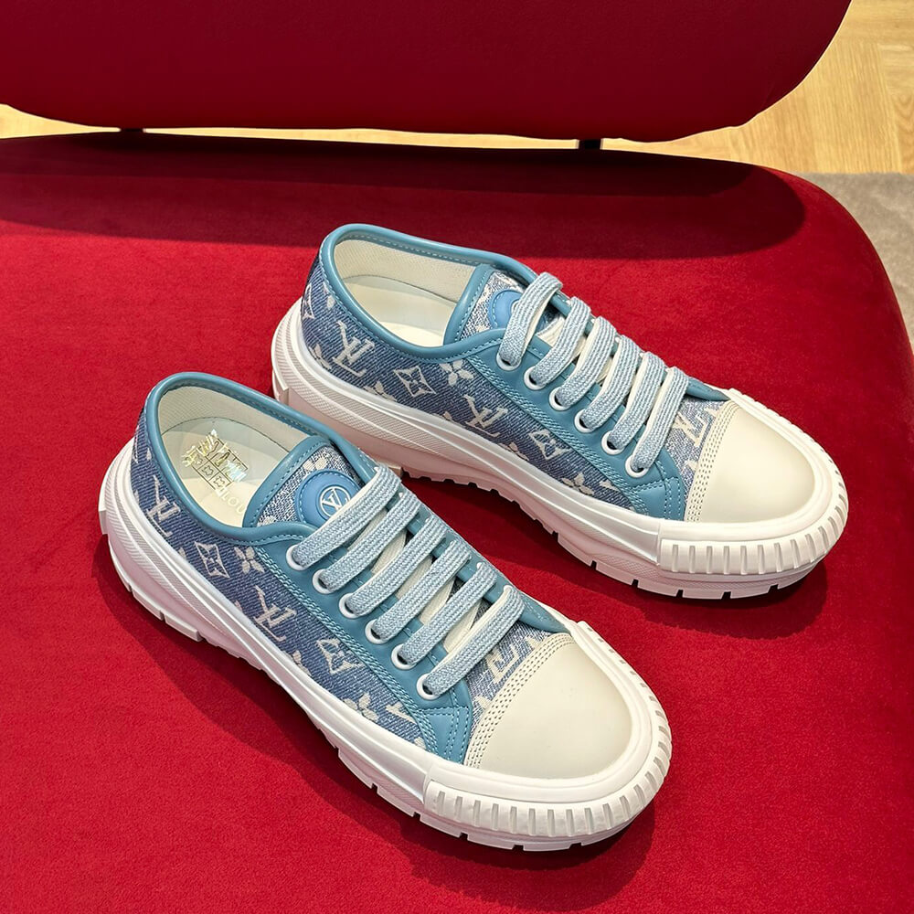 LV SQUAD SNEAKER