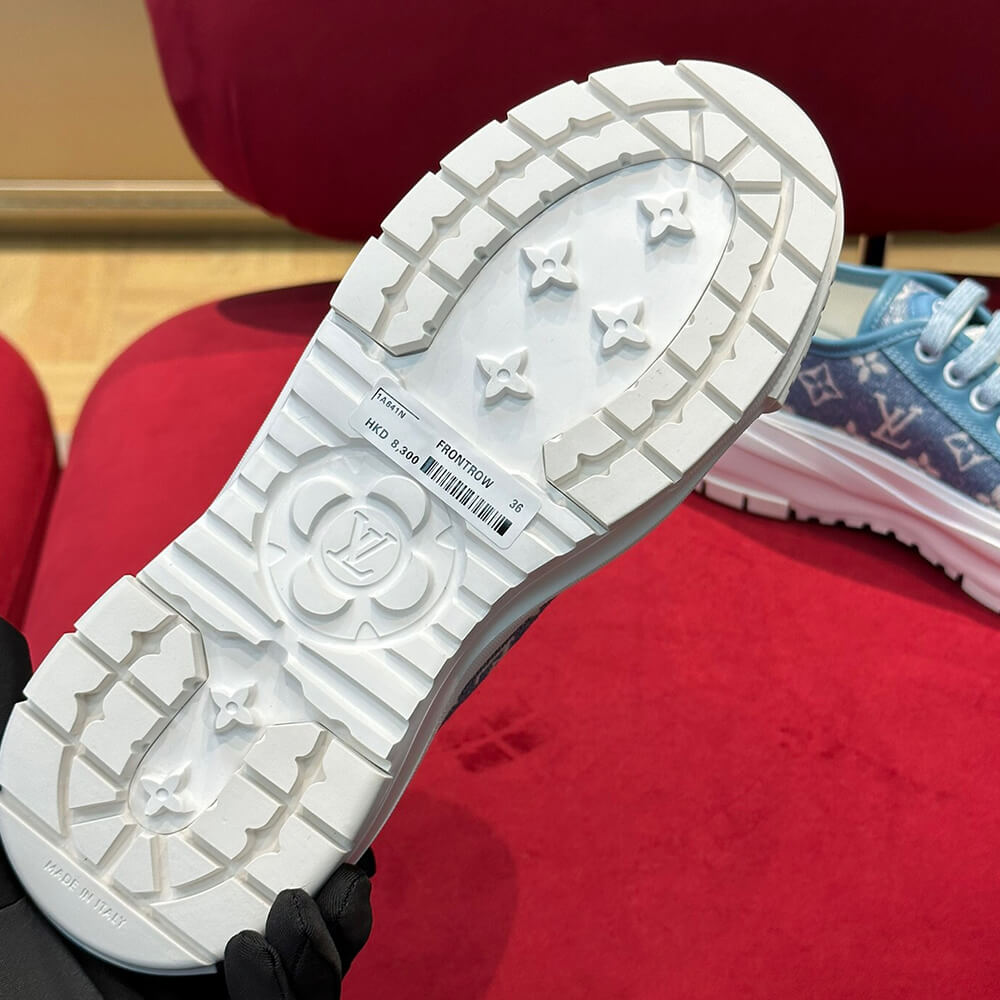 LV SQUAD SNEAKER