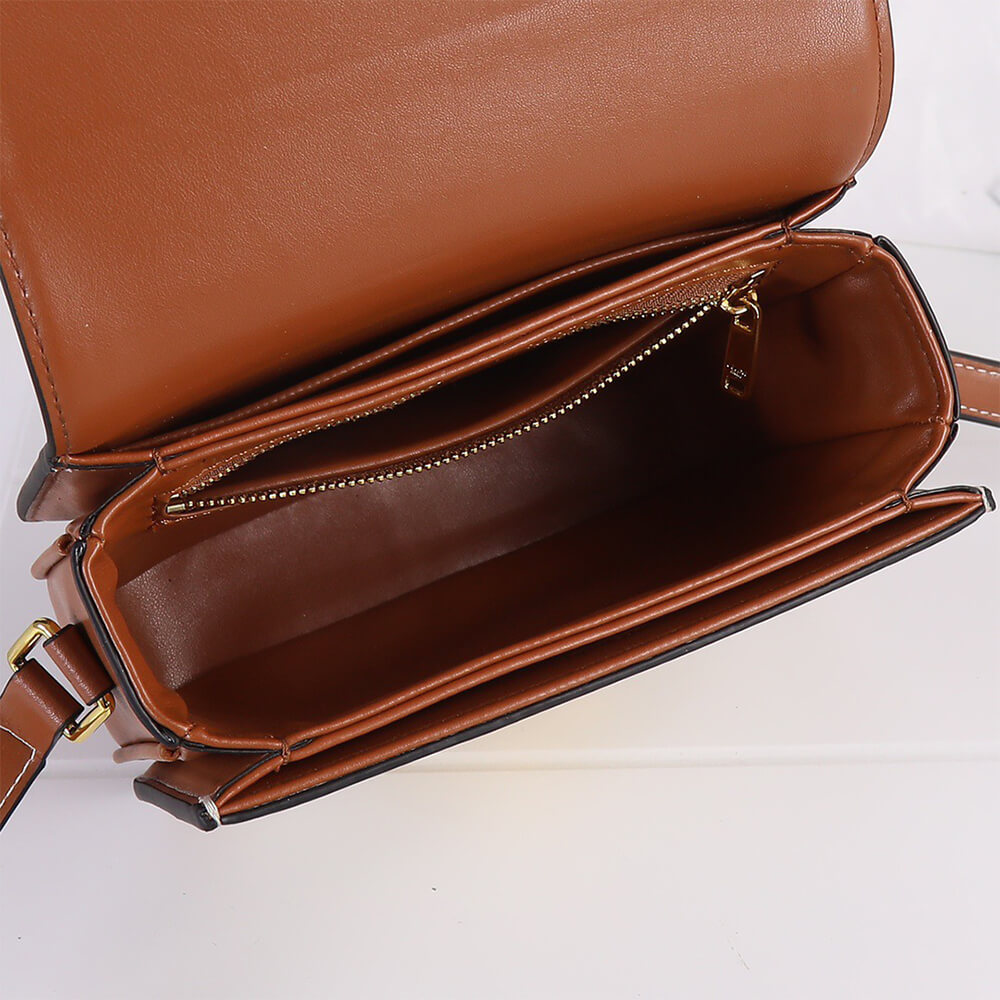 Ce**e teen triomphe bag