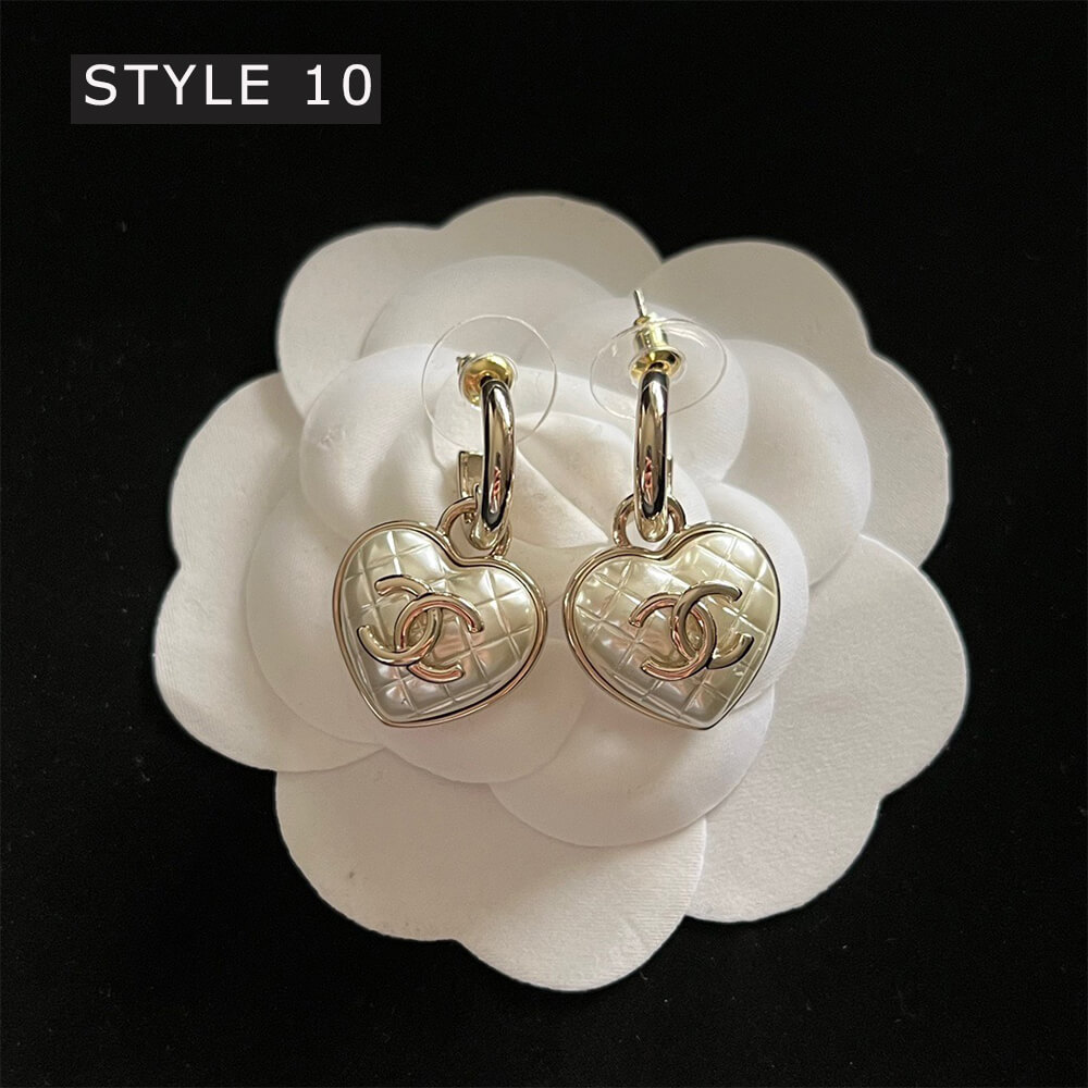 Ch*el earrings (37 tyles)