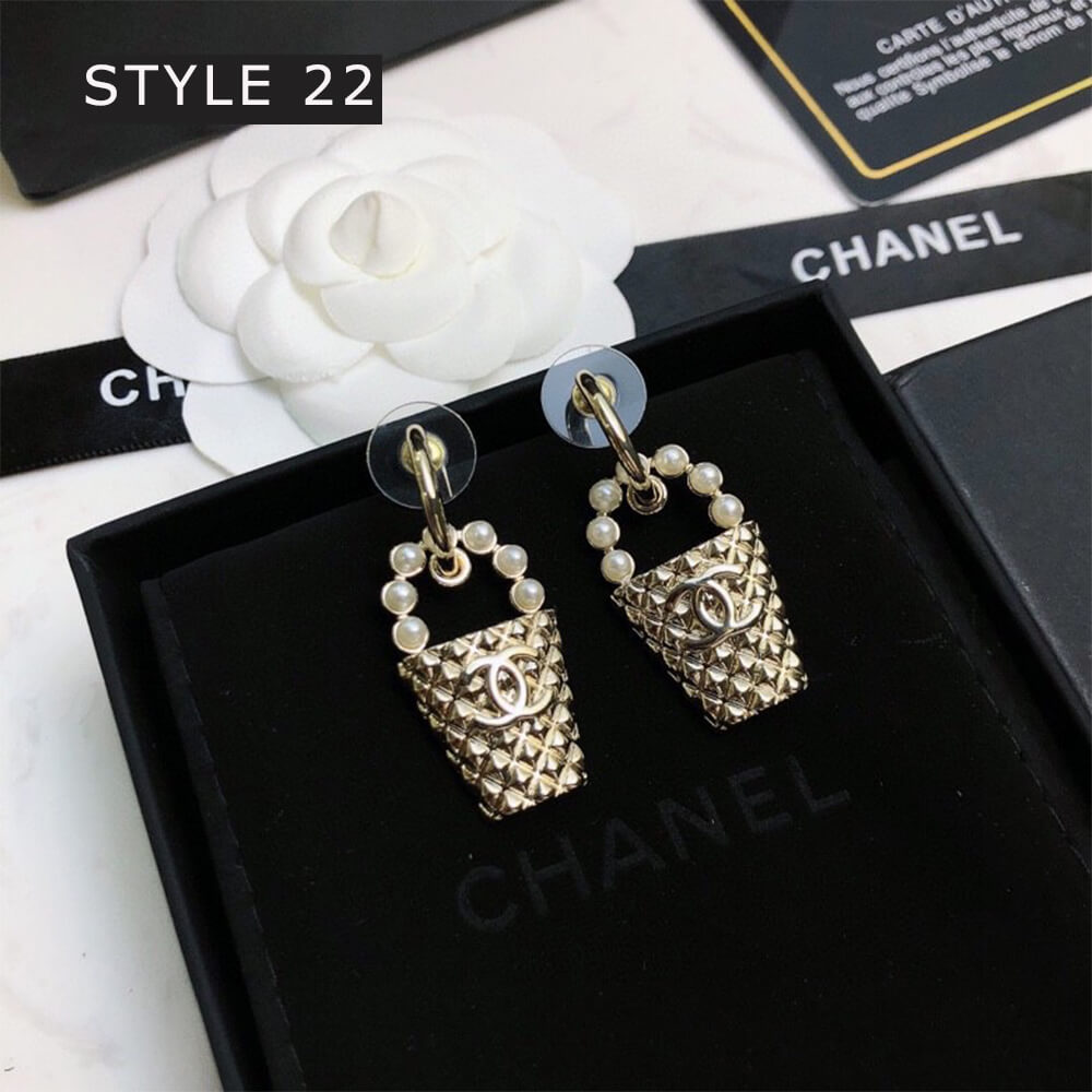 Ch*el earrings (37 tyles)