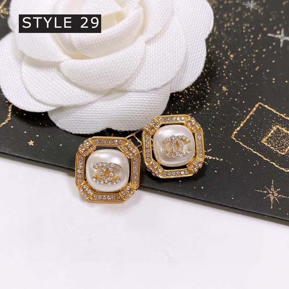 Ch*el earrings (37 tyles)