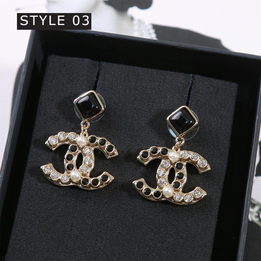 Ch*el earrings (37 tyles)