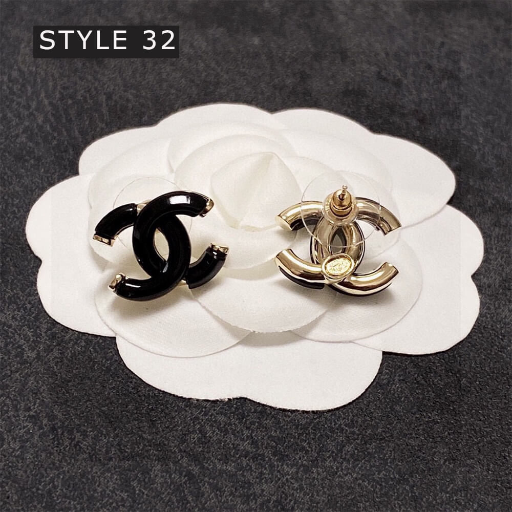 Ch*el earrings (37 tyles)