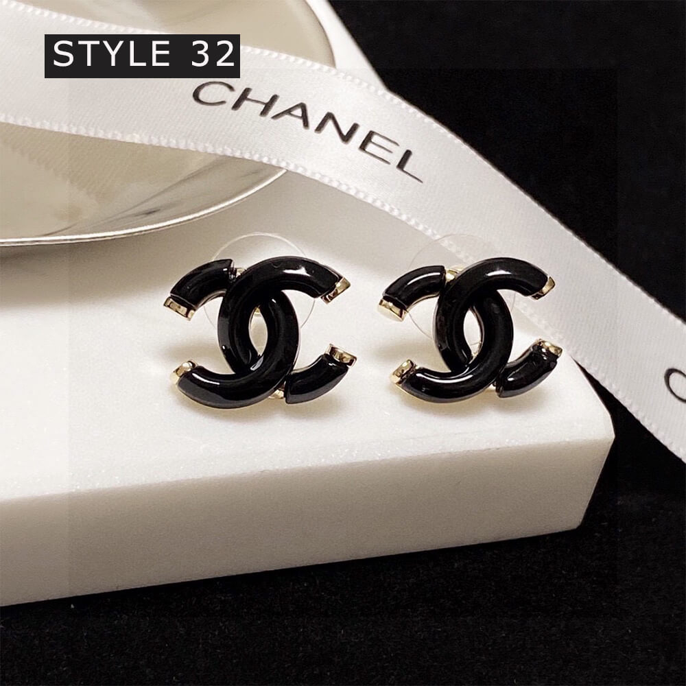 Ch*el earrings (37 tyles)