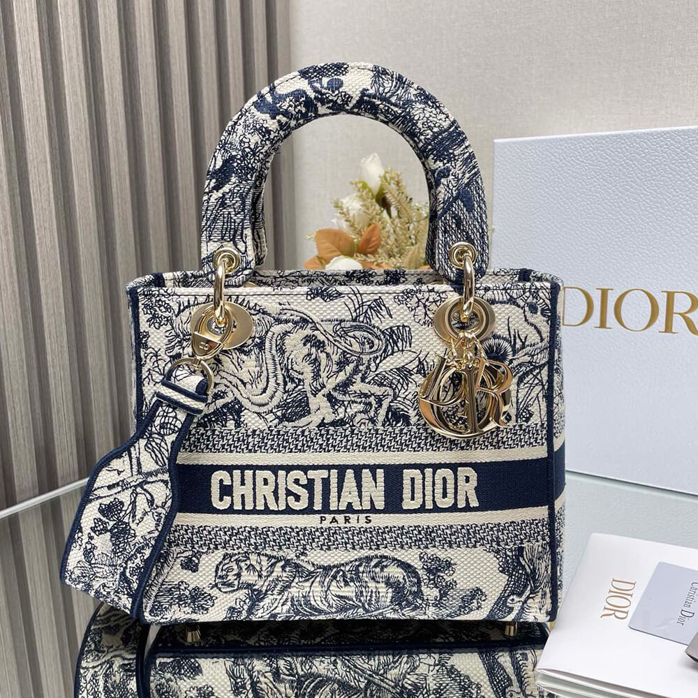 D*or medium lady d-lite bag(high-end grade)