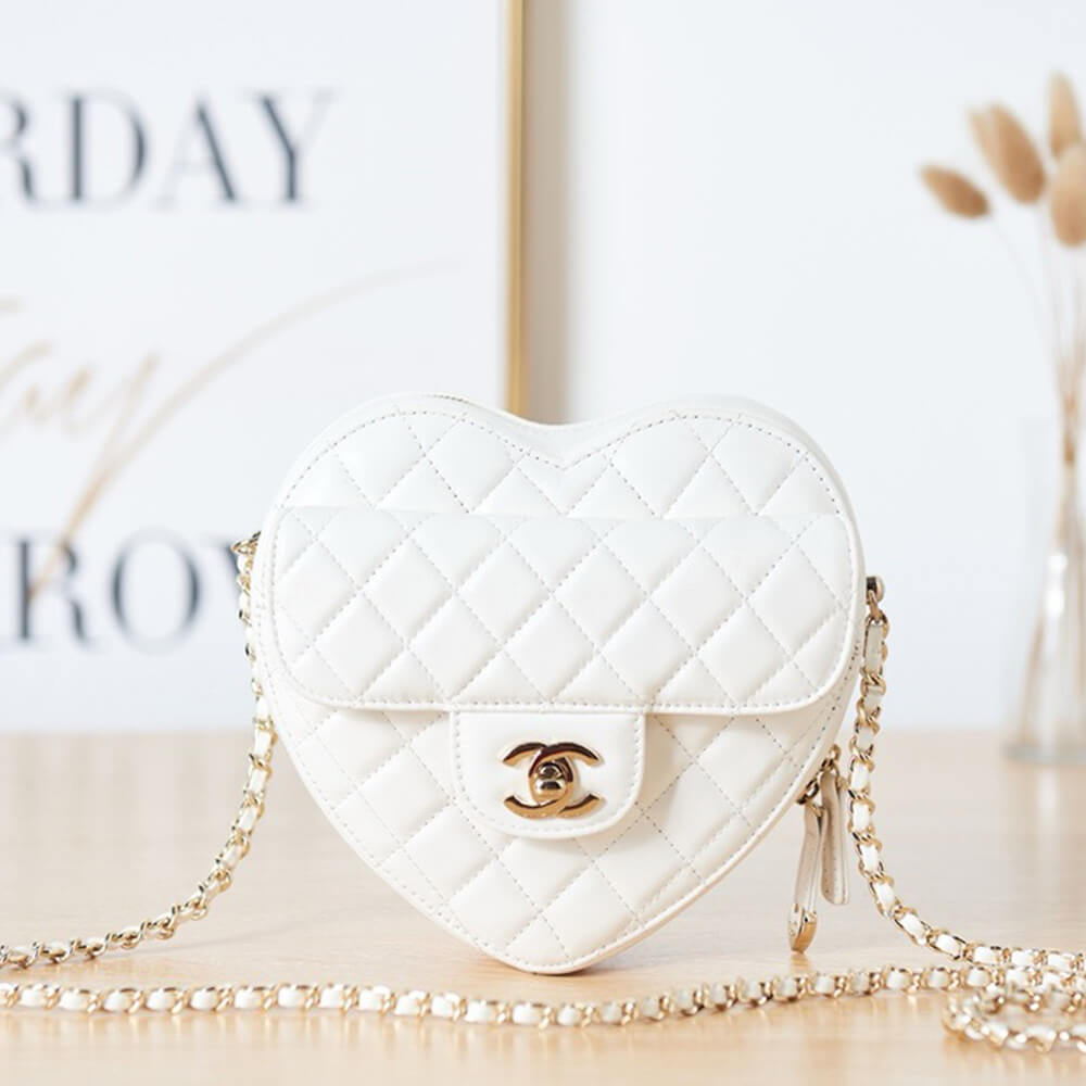 Ch*el 22s heart bag(high-end grade)