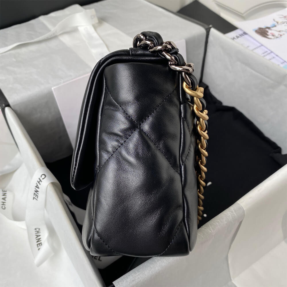 Ch*el 19 handbag(high-end grade)