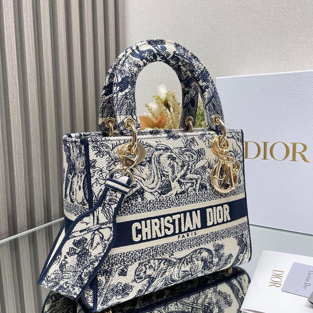 D*or medium lady d-lite bag(high-end grade)