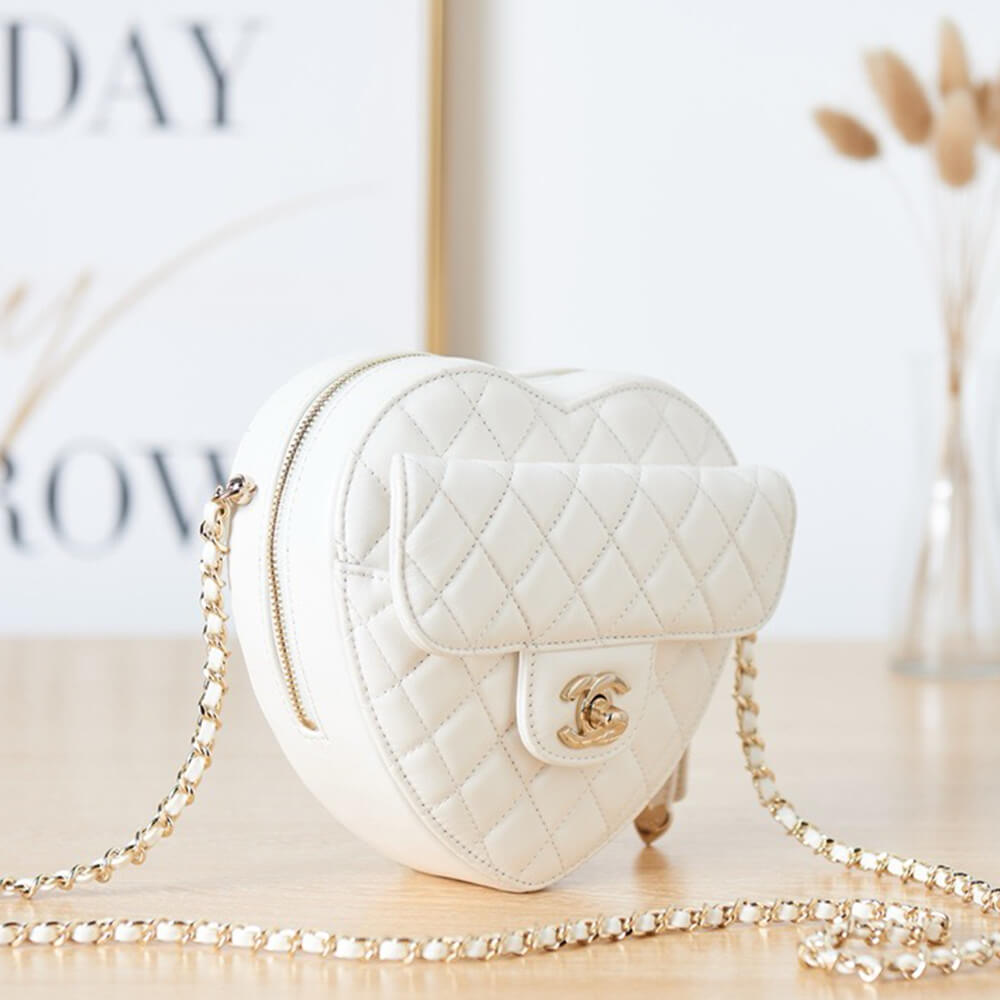 Ch*el 22s heart bag(high-end grade)