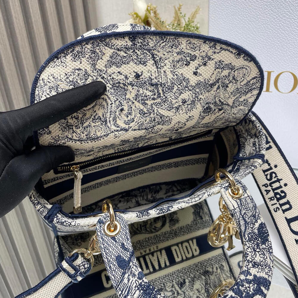 D*or medium lady d-lite bag(high-end grade)