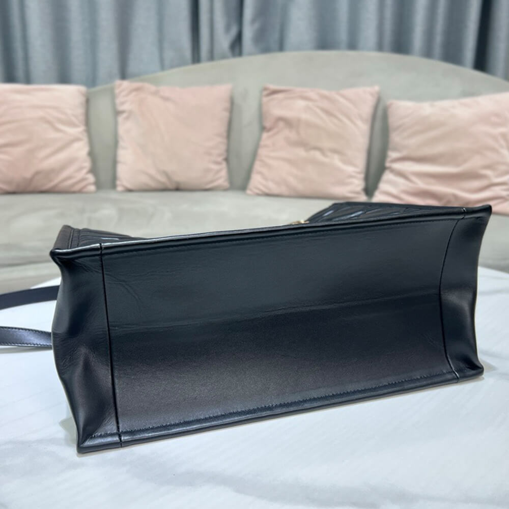 D*or medium D*or book tote