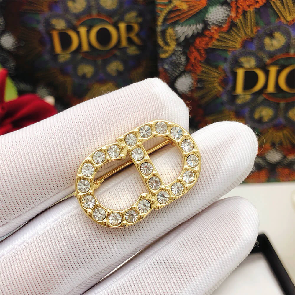 D*or brooch
