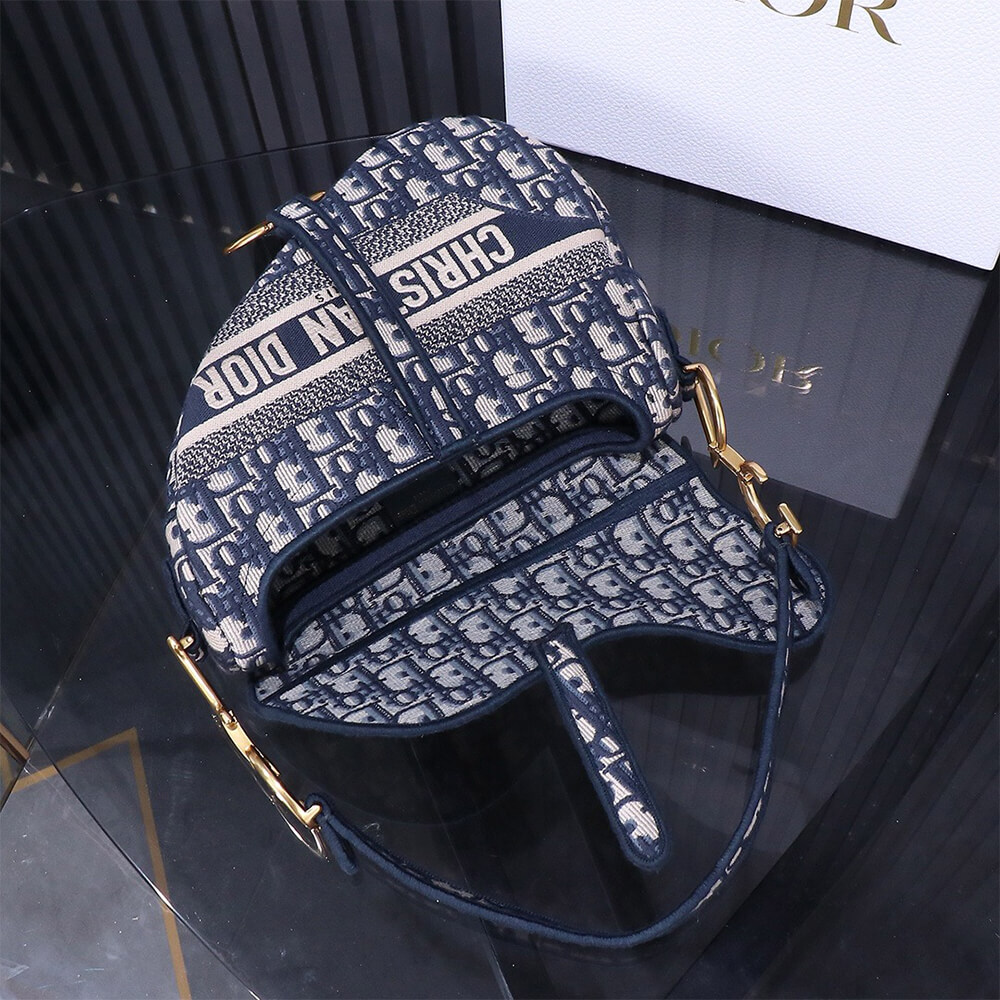 D*or saddle bag