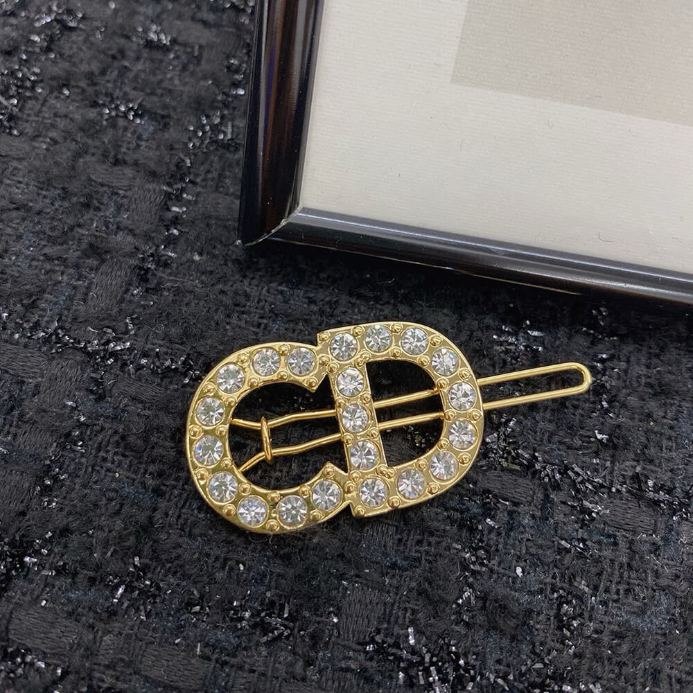 D*or brooch