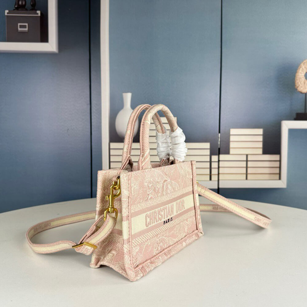D*or mini D*or book tote