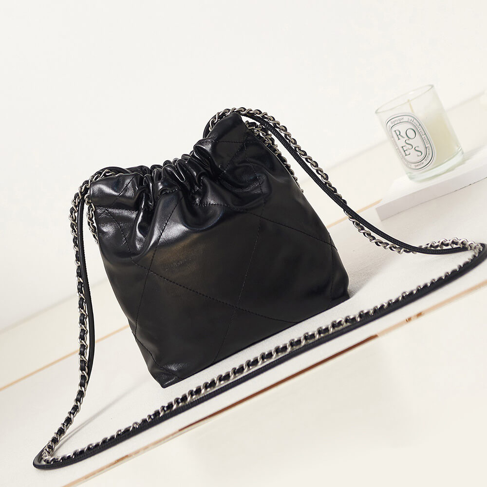 Ch*el 22 mini handbag
