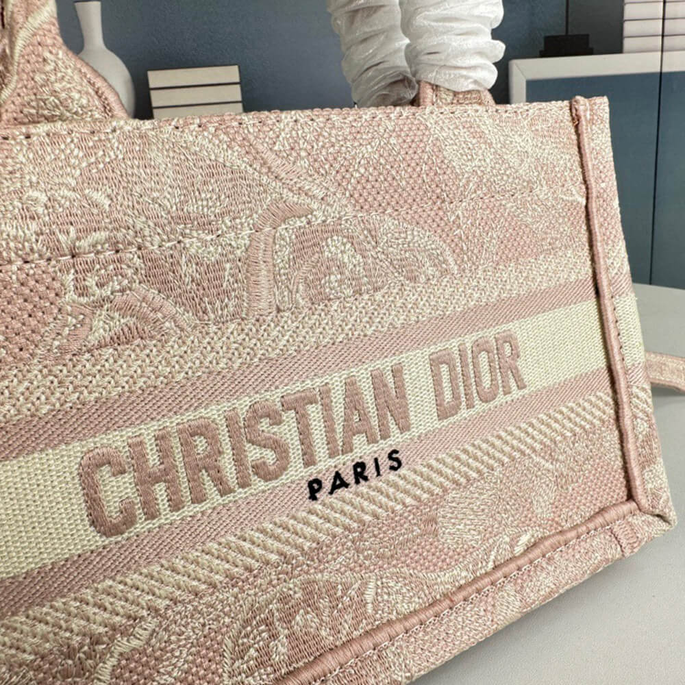 D*or mini D*or book tote