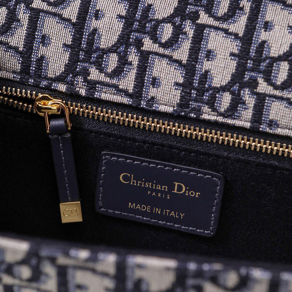 D*or 30 montaigne bag(high-end grade)