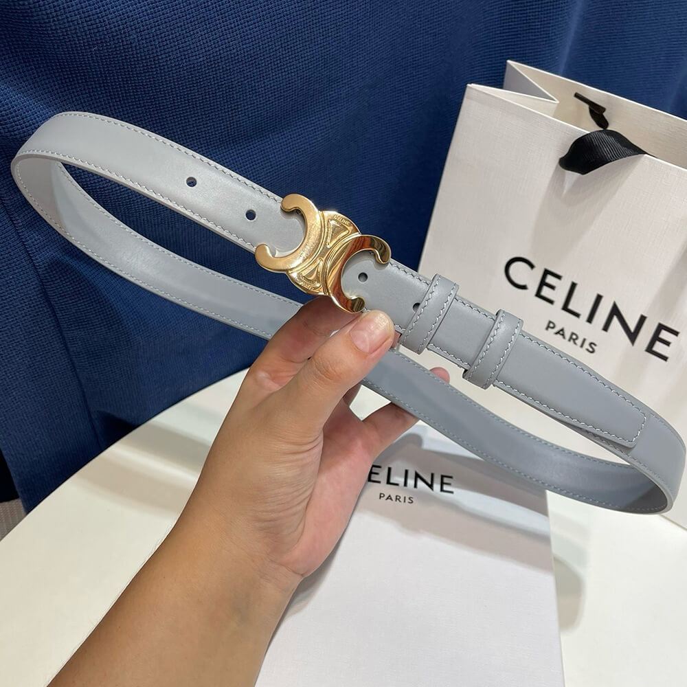 MEDIUM TRIOMPHE BELT IN TAURILLON LEATHER