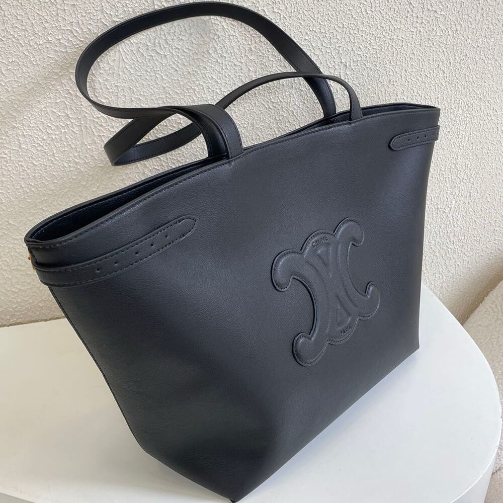 Ce**e medium cabas anais cuir triomphe in grained calfskin