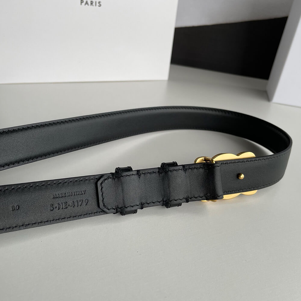 MEDIUM TRIOMPHE BELT IN TAURILLON LEATHER